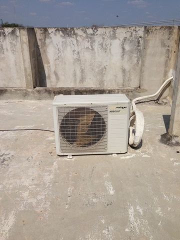 MANTENIMIENTO PREVENTIVO A CONDENSADORA